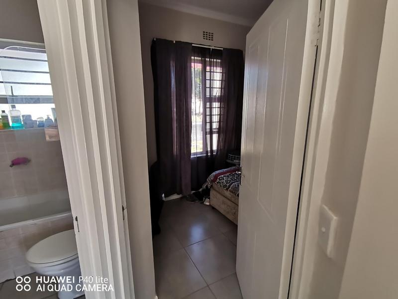 2 Bedroom Property for Sale in Stellendale Western Cape